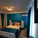 בית הארחה Anemona 3*